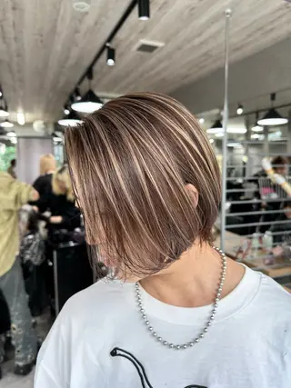 カラー Nao/ 大宮/レイヤーカットのヘアスタイル