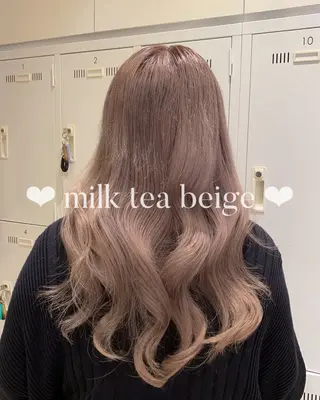 ロング カラー 𝐲𝐮𝐮𝐦𝐢 エクステ/ 艶カラーのヘアスタイル