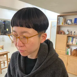 ショート 宇野澤 銘のヘアスタイル