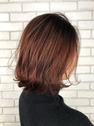 ショート カラー 小島 侑衣のヘアスタイル