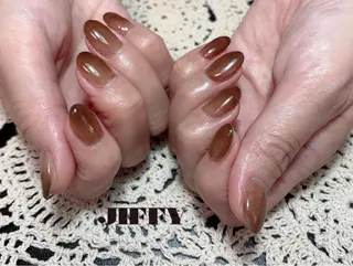 ミディアム JIFFY nailstudioのネイルデザイン