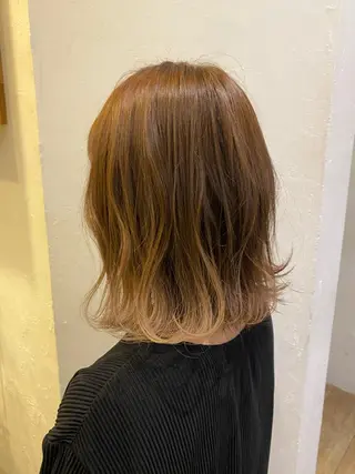 ミディアム ショート& パーマ　坂本のヘアスタイル