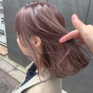 セミロング カラー パーマ ヘアアレンジ ネイル マツエク・マツパ 韓国風ベージュ🤎 赤みなし🌿横浜🤎のヘアスタイル