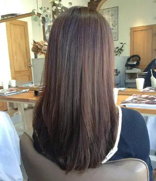 ロング カラー 青木 みなのヘアスタイル