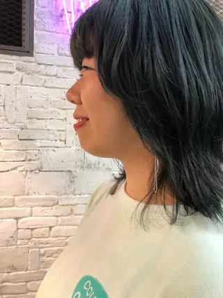 ミディアム カラー eri kinjoのヘアスタイル