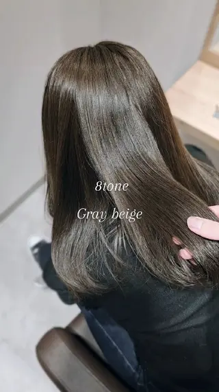 ミディアム カラー 縮毛矯正をしている人 のためのカラーのヘアスタイル