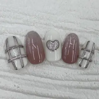 ネイル Nail salon Honey Beeのネイルデザイン