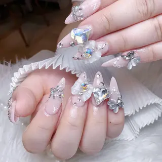 ネイル 🍭Yun nail hyejin🌸のネイルデザイン