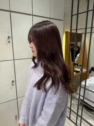 ロング カラー 吉川沙知 /ナチュラルカラーのヘアスタイル