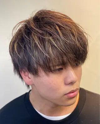 ショート カラー メンズ 浅見 天翔のヘアスタイル