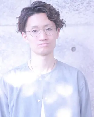 ミディアム カラー パーマ メンズ 及川 光のヘアスタイル