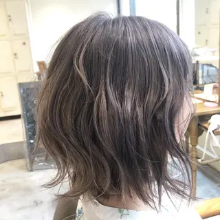 ショート カラー 坂口 功一郎のヘアスタイル