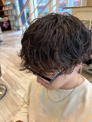 パーマ メンズ 高根 莉萌のヘアスタイル