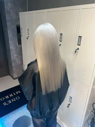 カラー 🦋ハイトーンアレ ンジ🦋Leenaのヘアスタイル