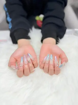 ネイル AURA NAILのネイルデザイン