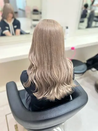 ロング カラー ヘアアレンジ 韓国レイヤー＆ピンク 艶髪🩶maikoのヘアスタイル