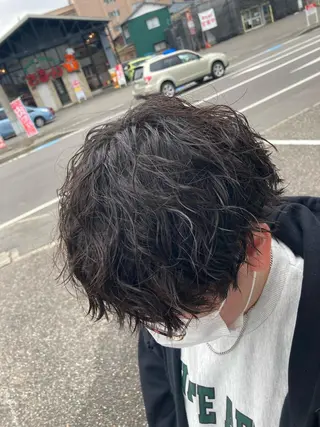 パーマ メンズ パーマが得意な【最高 悠斗】のヘアスタイル