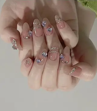 ネイル Pure&Rich Nailのネイルデザイン