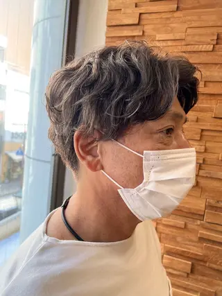 ショート メンズ 透明感・艶感 小坂隼斗のヘアスタイル