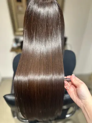 ロング 岩崎 恵実のヘアスタイル