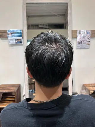 メンズ 牛尾 綾花のヘアスタイル