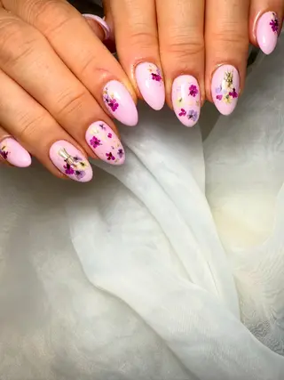 ネイル Blanc ブランのネイルデザイン