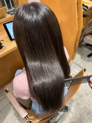 セミロング ✨艶髪✨ 透明感カラー　Rinのヘアスタイル