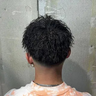 ミディアム パーマ メンズ &CREW スタッフのヘアスタイル