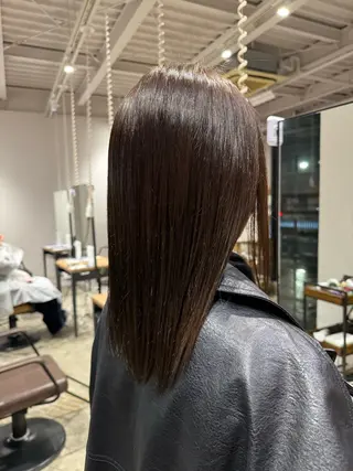 セミロング 伊藤 咲希のヘアスタイル