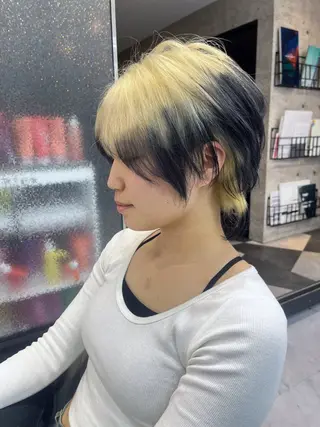 ショート カラー ヘアアレンジ レイヤー/髪質改善 縮毛/ハッシュカットのヘアスタイル
