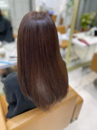 セミロング 中顔面短縮 顔まわり新田大翔のヘアスタイル