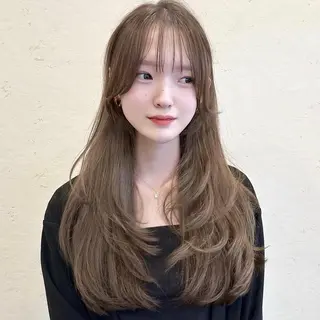 ロング 🌹ハッシュカット、 レイヤー韓国ヘア🌹のヘアスタイル