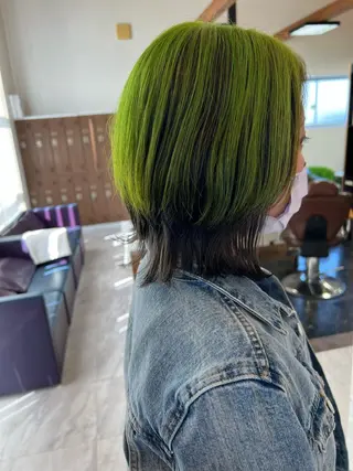 ミディアム 奥田 葵のヘアスタイル
