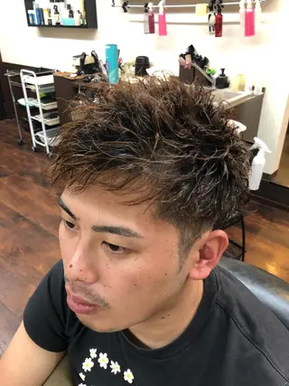 ショート パーマ メンズ 土田 紘太のヘアスタイル