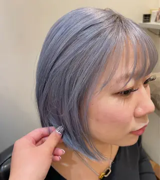 ショート カラー By THE CALLiiiNG【バイコーリング】所属・広島:ミルキーカラー tsumaのヘアスタイル