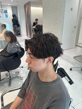 パーマ メンズ 廣瀨 紅葉のヘアスタイル