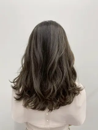カラー セミロング 【公式】amble luxe池袋東口🩷のヘアスタイル