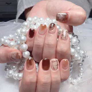 ネイル Maggie Nail🦩のネイルデザイン
