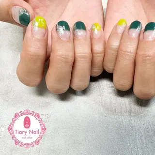 ネイル tiarynail K K🐼のネイルデザイン