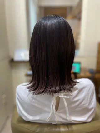 ミディアム 茅野 あゆ美のヘアスタイル