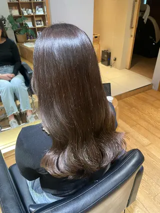 セミロング 艶カラー/縮毛矯正 🩰chihiroのヘアスタイル