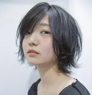 ショート カラー 🎗️髪質改善・美髪 艶髪🥇小西邦生のヘアスタイル