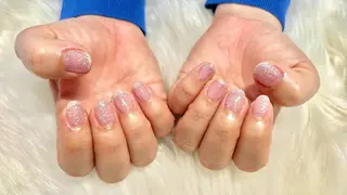 ネイル 二階堂 晴菜のネイルデザイン