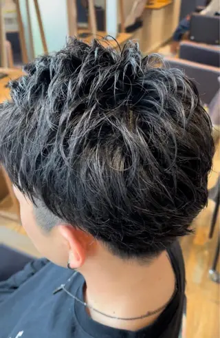 メンズ 🌟パーマリスト 鈴木雄大🌟のヘアスタイル