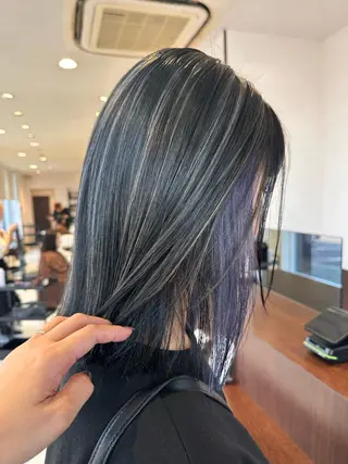 ミディアム カラー EARTH長岡店🩵 石原莉穂のヘアスタイル