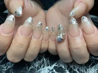 セミロング ネイル ✴︎ Delightのネイルデザイン