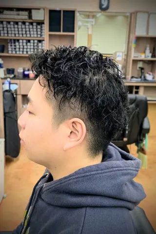 ショート パーマ 理容プラージュ燕三条 福井のヘアスタイル