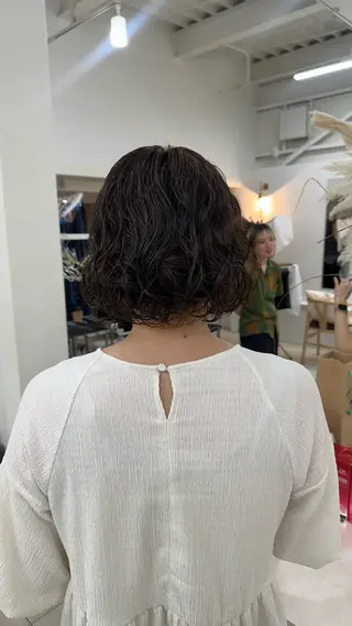 ミディアム パーマ 平井 深優のヘアスタイル