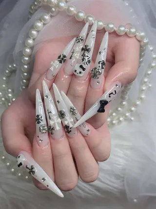 ネイル Lenie Nail Salonのネイルデザイン
