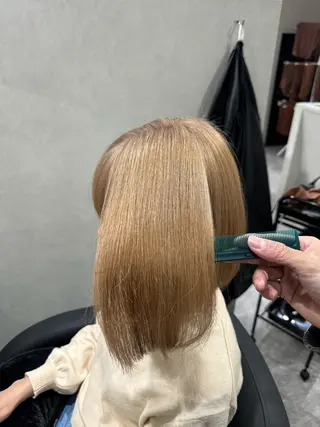 ショート カラー Eir-Luxe所属・縮毛/髪質改善 上野颯太のヘアスタイル